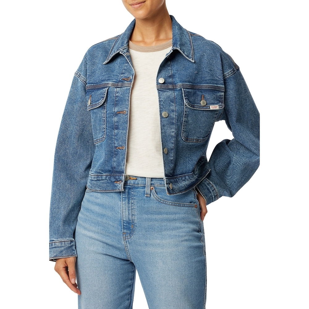 **LEVI'S** Signature Relaxed Trucker Denim Jacket. Size XS